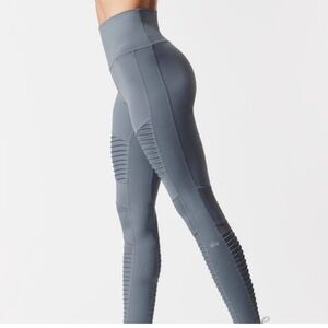 ALO Yoga Concrete Glossy High-Waisted Leggings